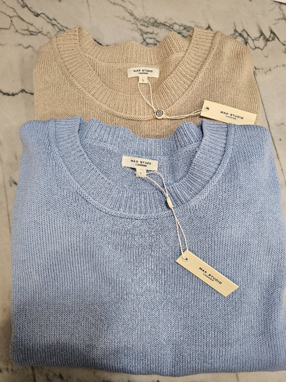 (NWT) Max Studio Set of 2 Sweaters (Size Large)